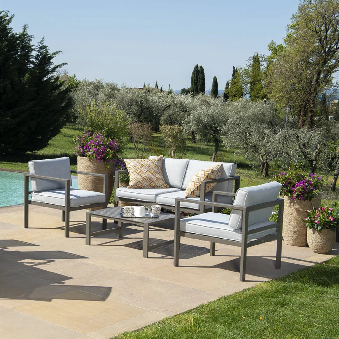 Salottino moderno per esterno Ibiza in alluminio con cuscini da giardino  e veranda